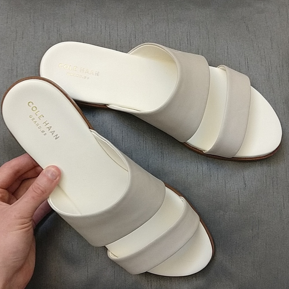 NEW Cole Naan women's flats 9.5